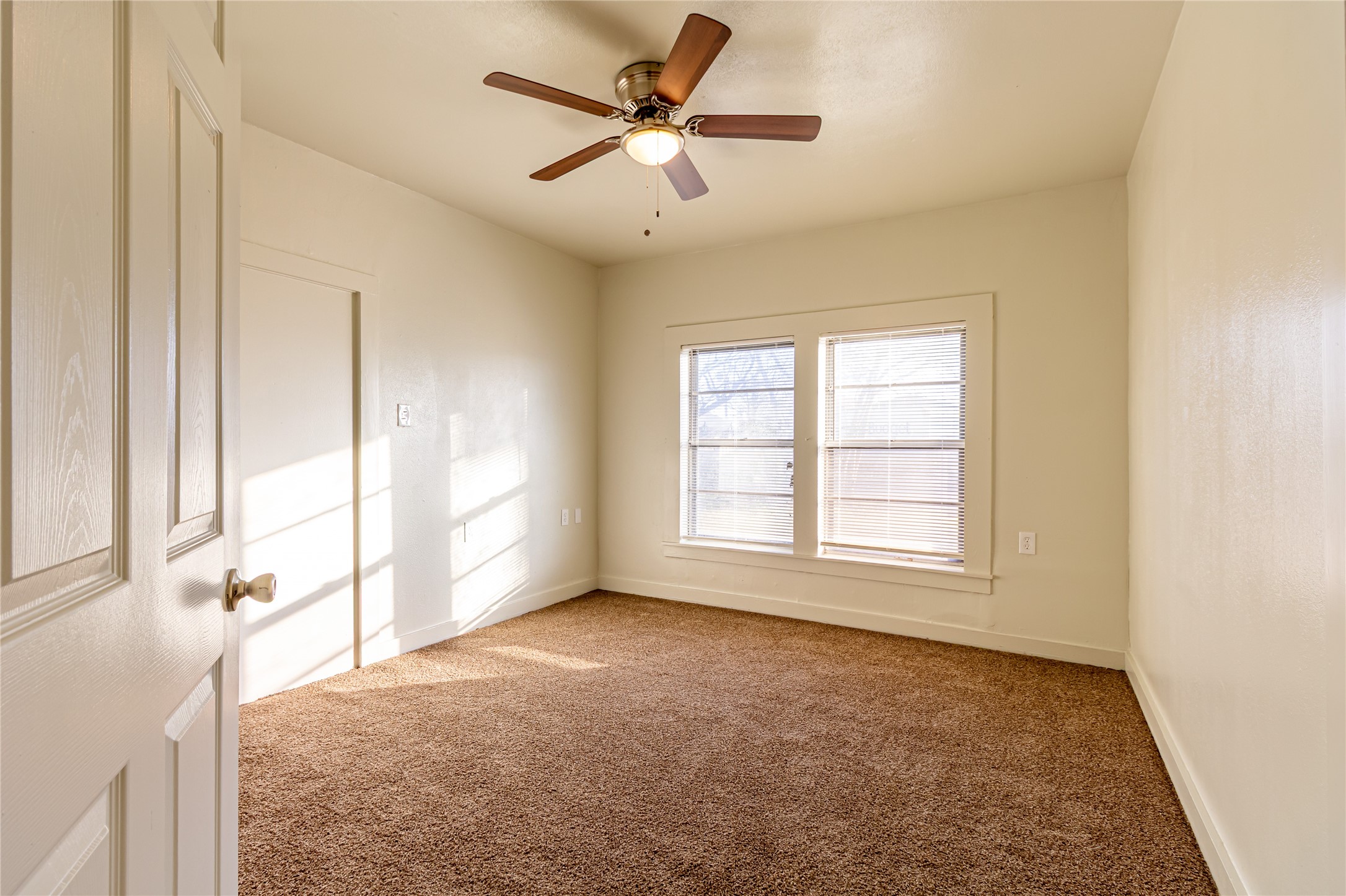 108 W Stroud Street Frost TX 76641