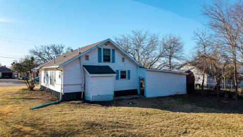108 W Stroud Street Frost TX 76641