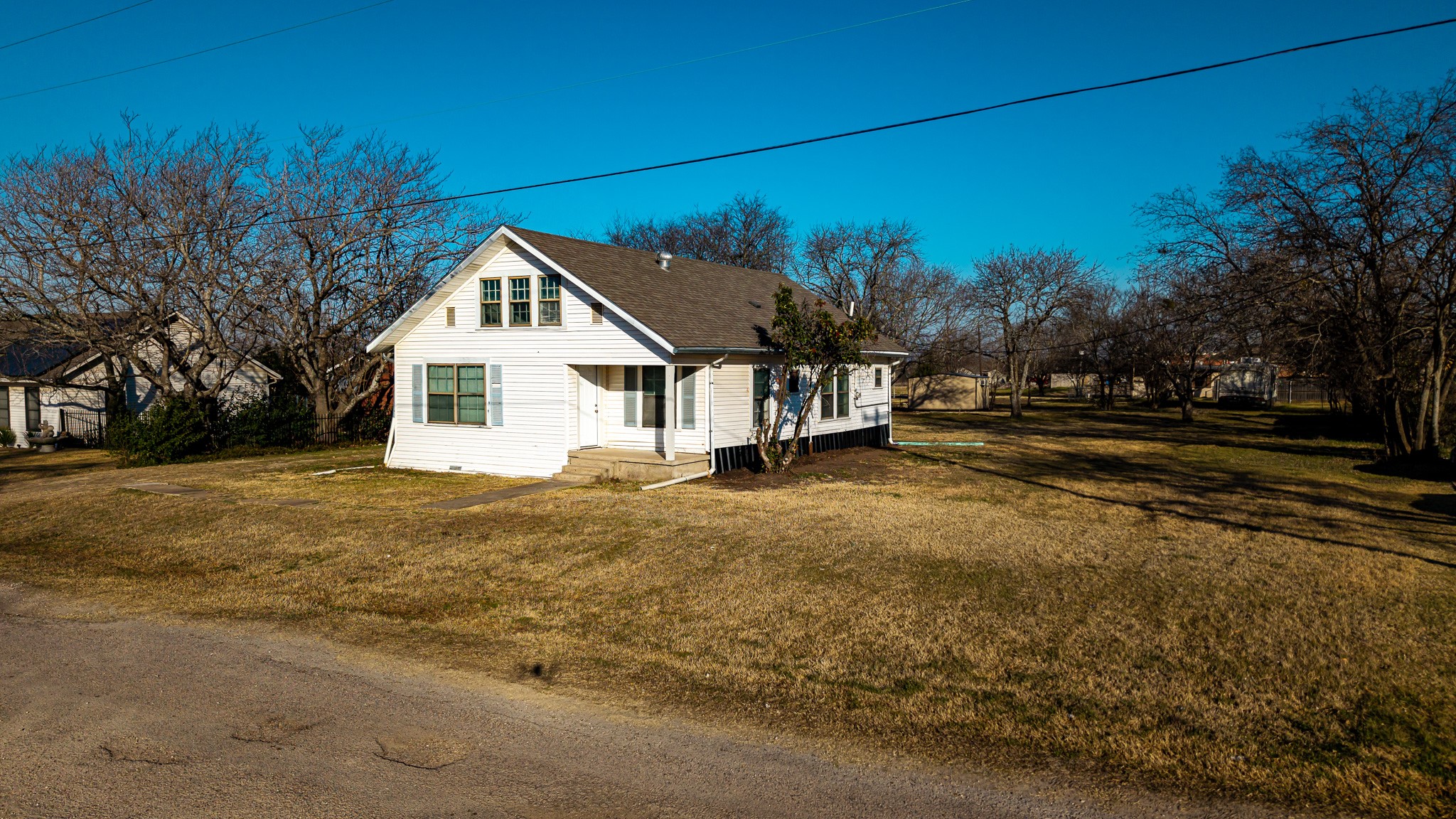 108 W Stroud Street Frost TX 76641