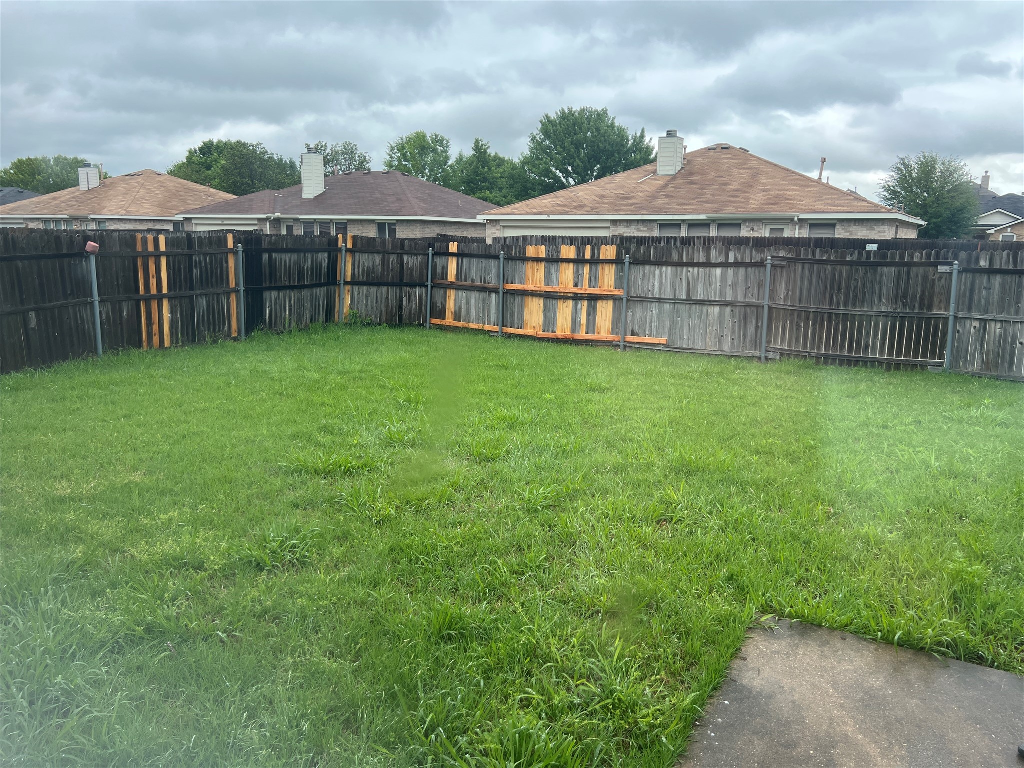 140 Rolling Hills Place Lancaster TX 75146