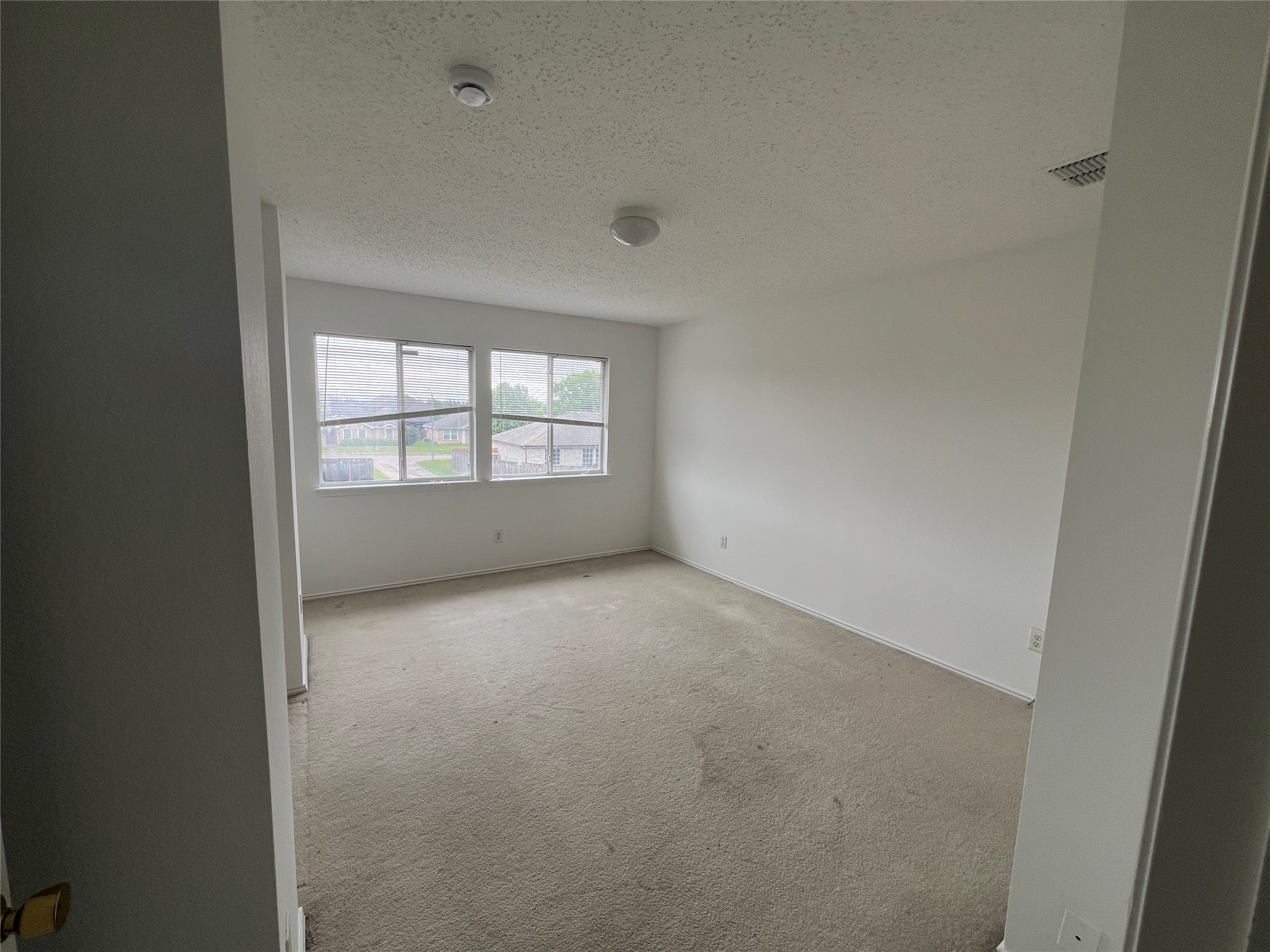 140 Rolling Hills Place Lancaster TX 75146