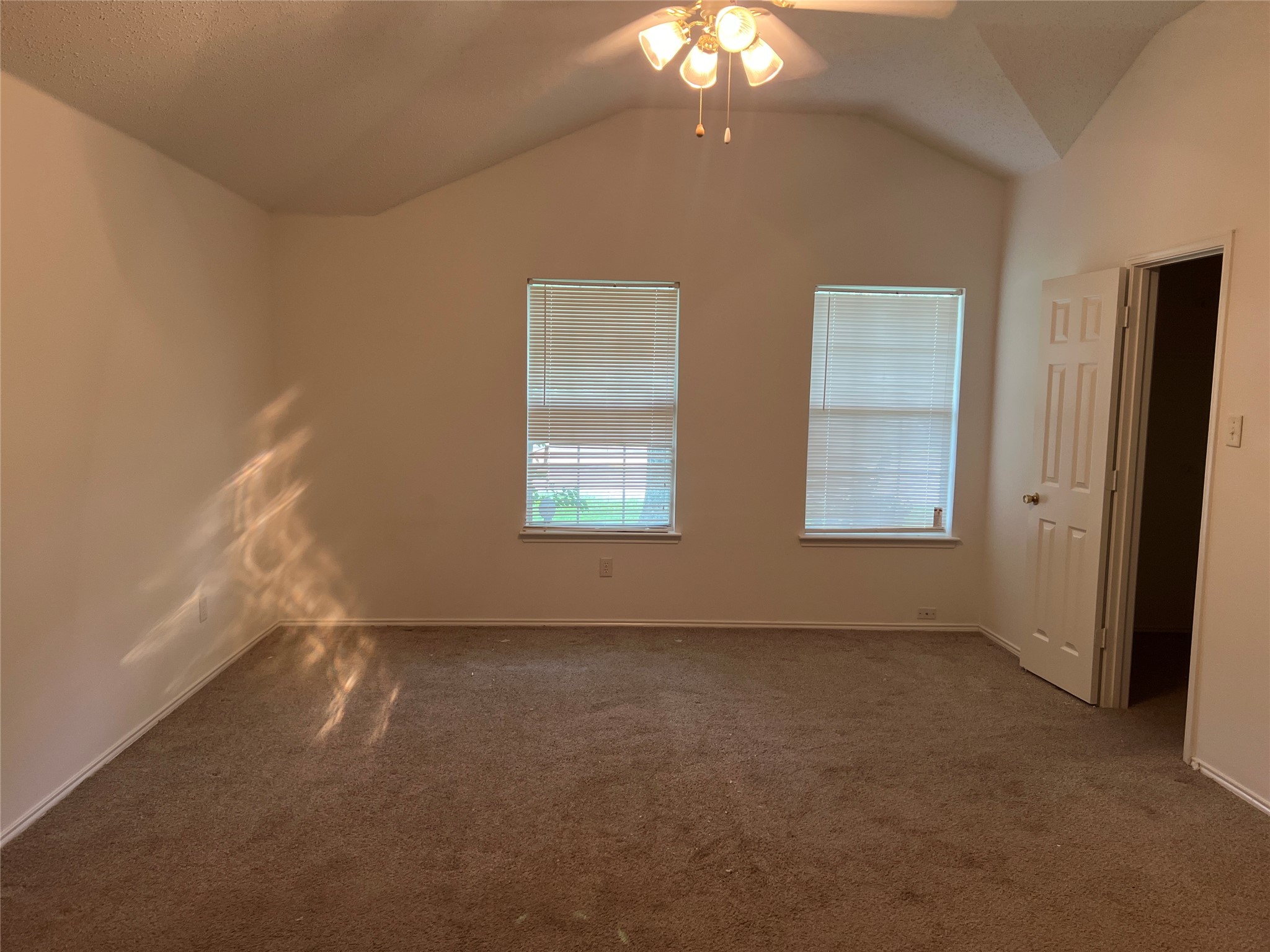 140 Rolling Hills Place Lancaster TX 75146