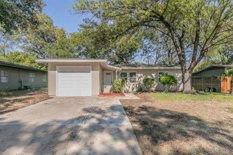 2109 Cloverdale Street Arlington TX 76010