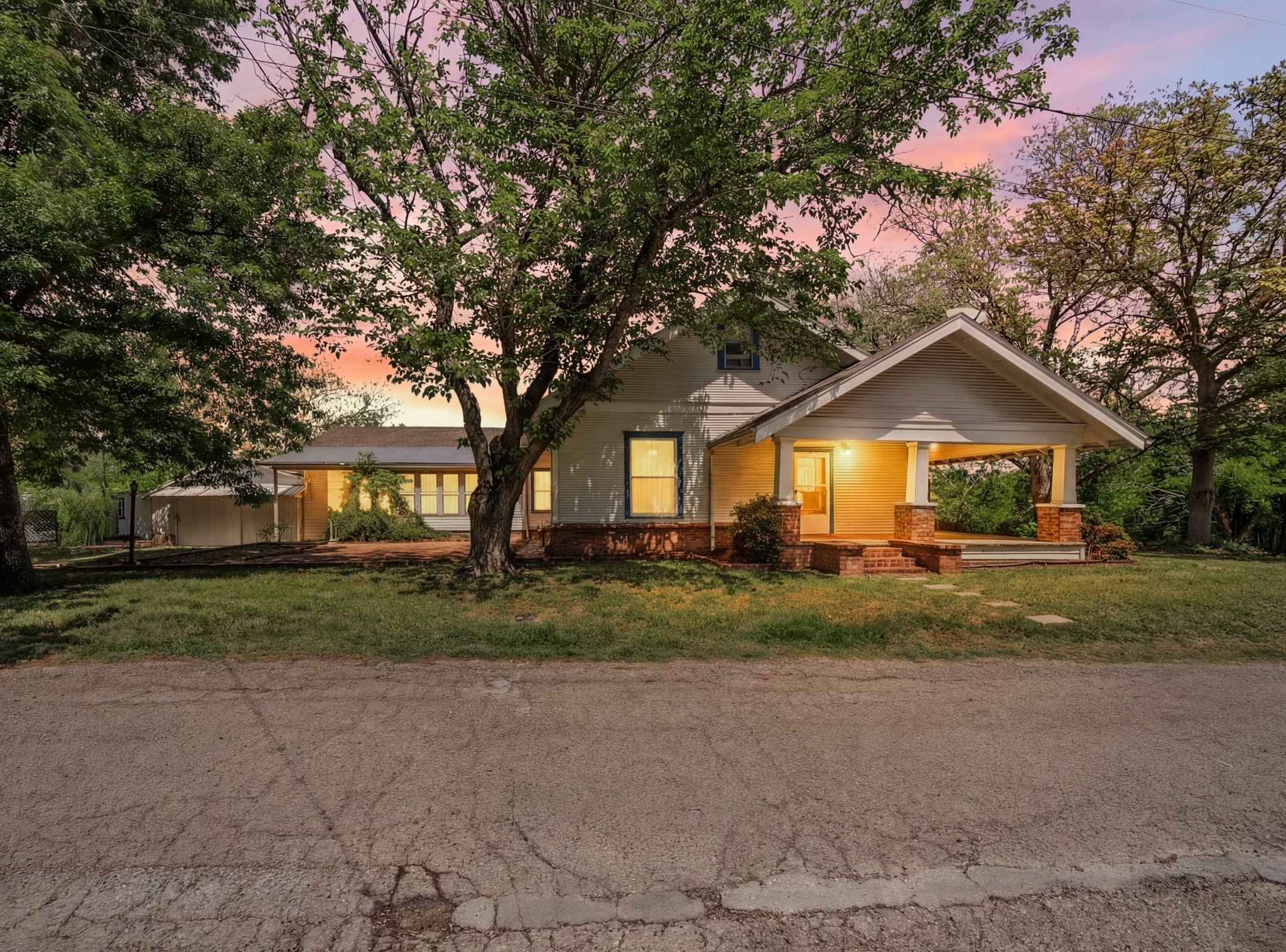 501 N Pleasant Street Hillsboro TX 76645