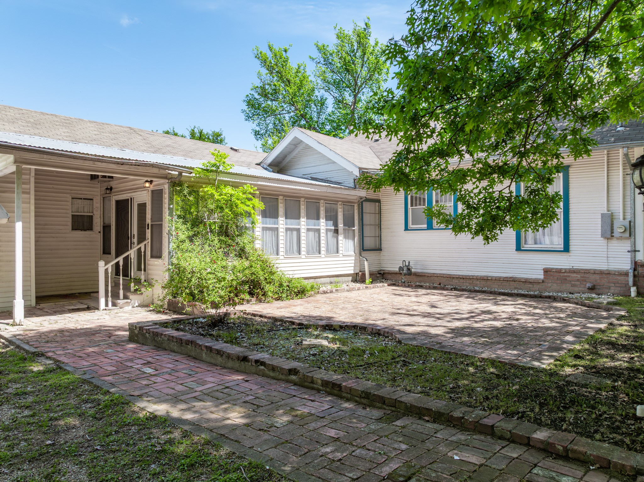 501 N Pleasant Street Hillsboro TX 76645