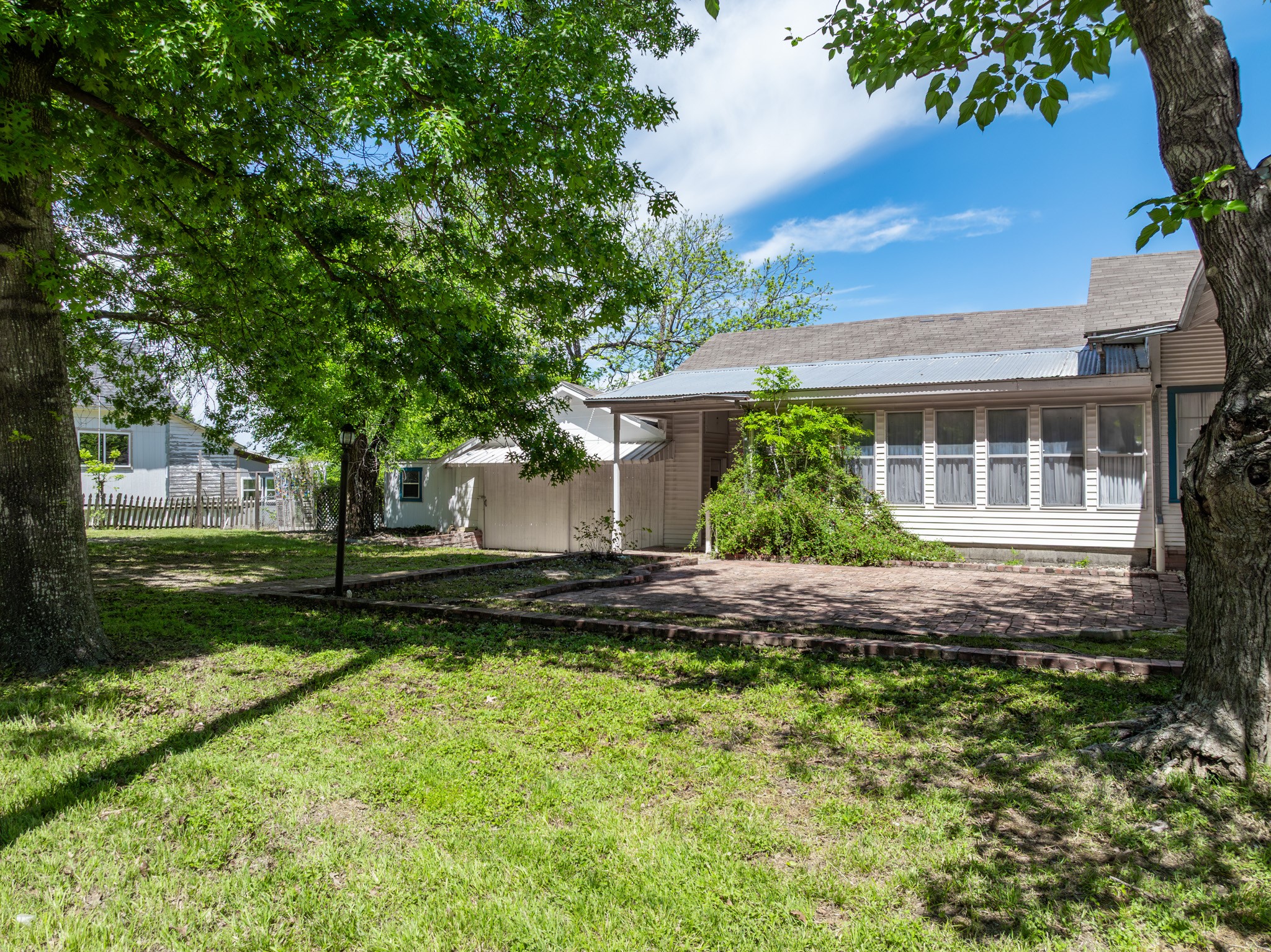 501 N Pleasant Street Hillsboro TX 76645