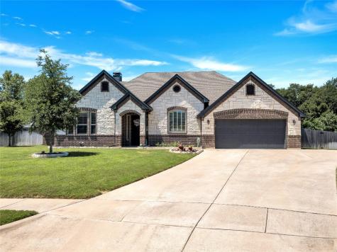316 Lone Oak Court Kennedale TX 76060