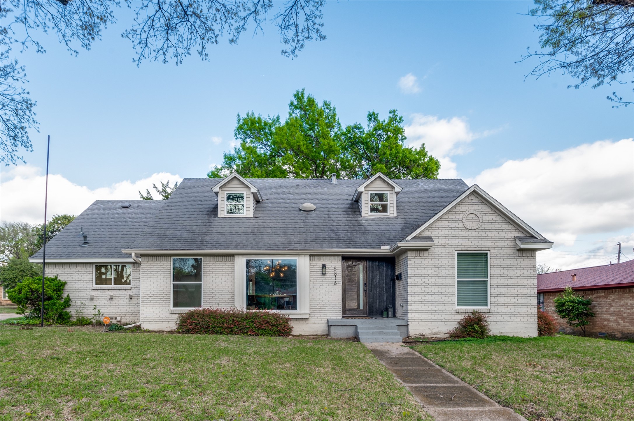 5816 Fox Hill Lane Dallas TX 75232