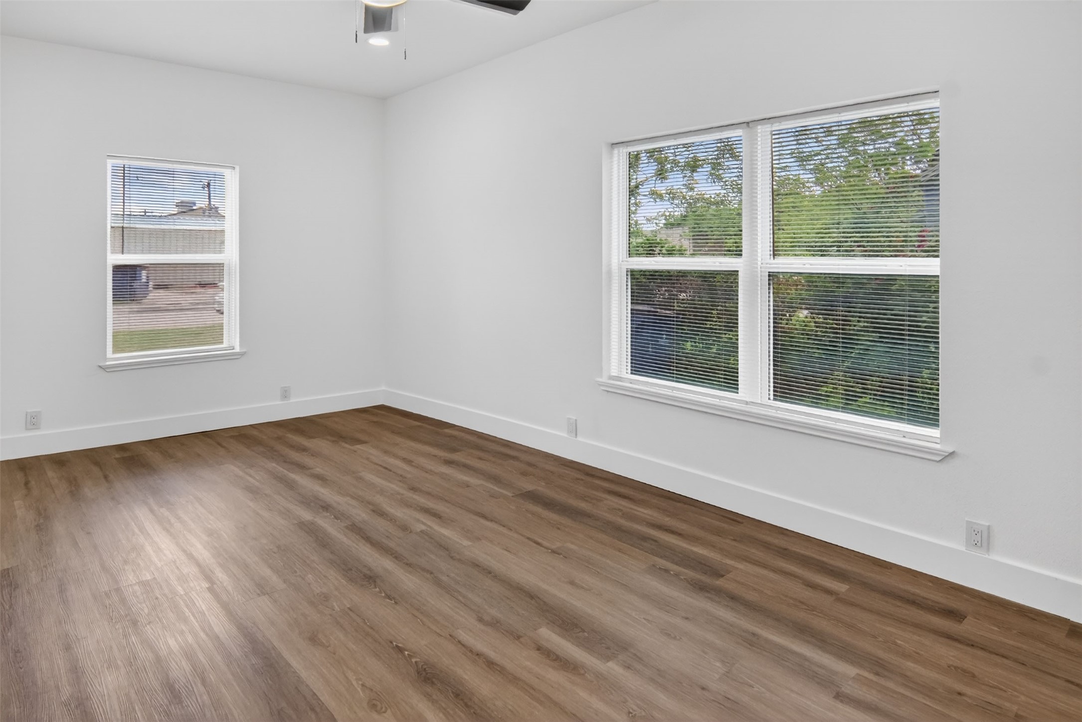 402 W Trammell Avenue Everman TX 76140