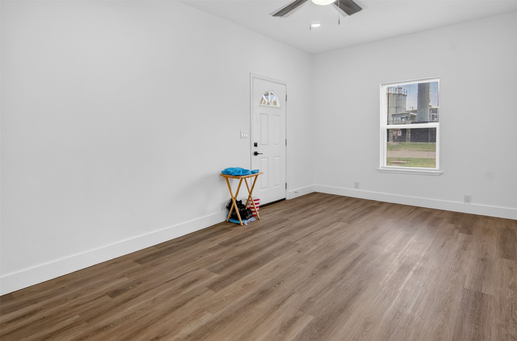 402 W Trammell Avenue Everman TX 76140