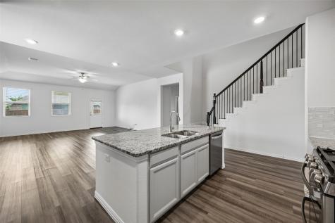 1940 Tomahawk Trail Aubrey TX 76227