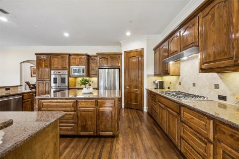 207 Dumont Court Fairview TX 75069