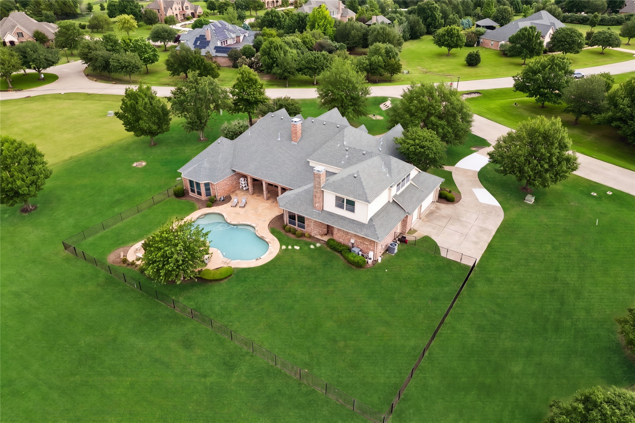 207 Dumont Court Fairview TX 75069