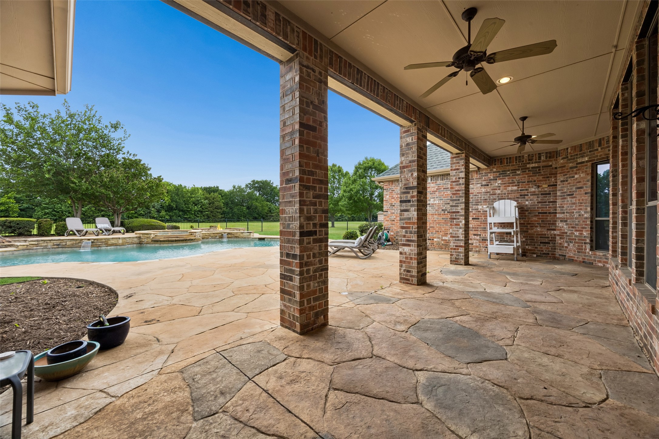 207 Dumont Court Fairview TX 75069