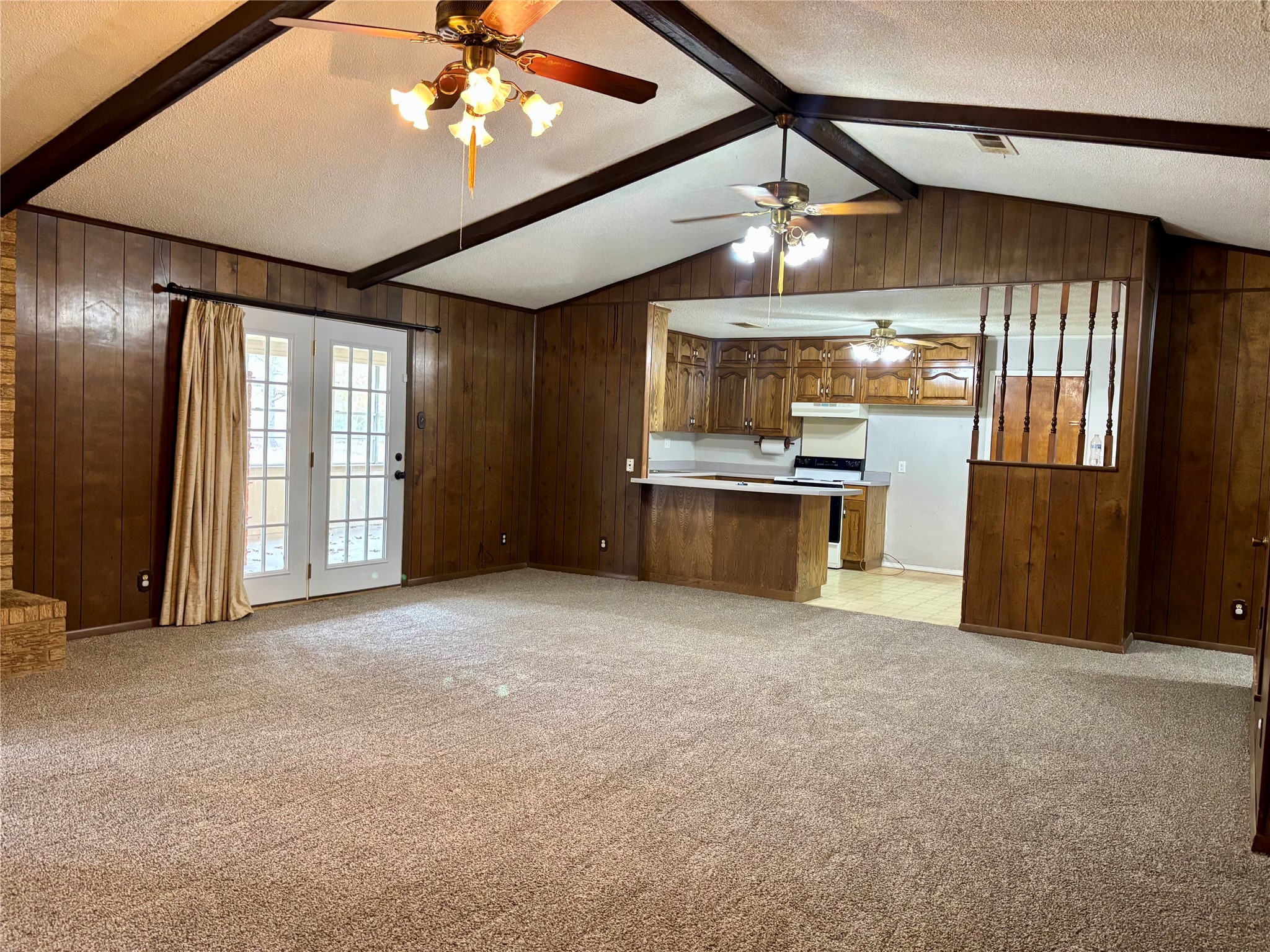 64 Farm Road 2121 Paris TX 75462