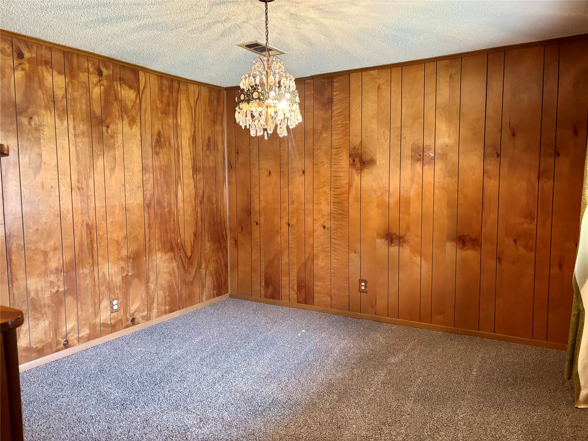 64 Farm Road 2121 Paris TX 75462