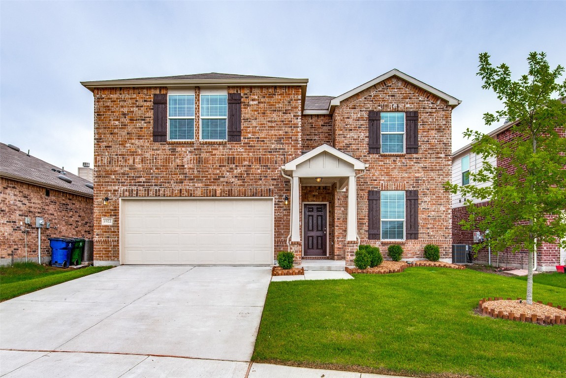 1922 Trace Drive Aubrey TX 76227