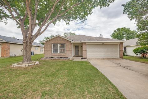 2208 Lookout Lane Denton TX 76207