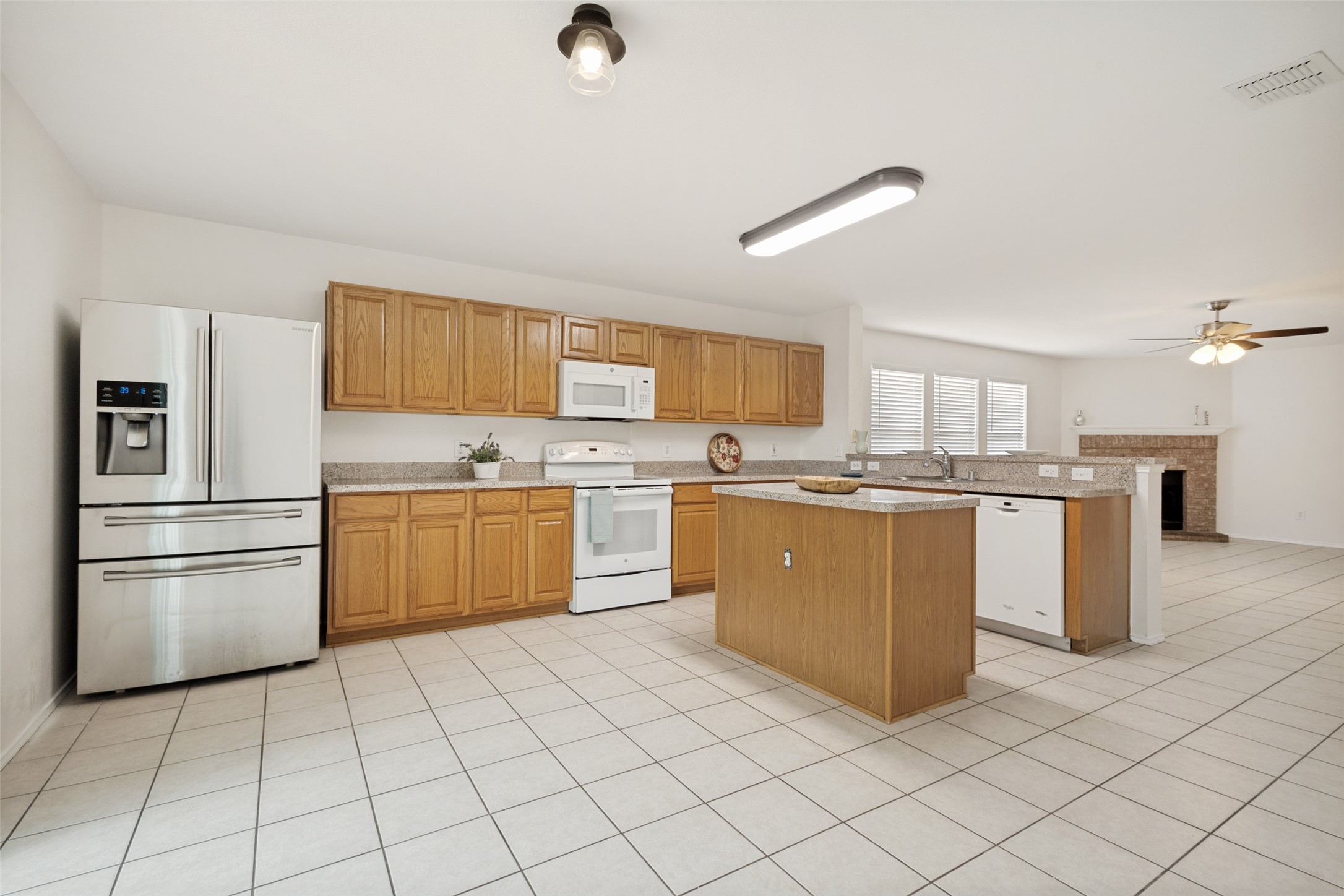 2208 Lookout Lane Denton TX 76207
