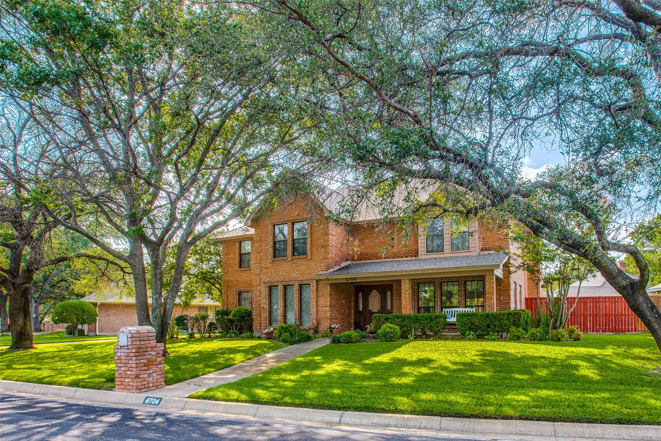 6704 Deep Valley Lane Fort Worth TX 76132