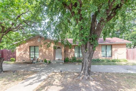 501 S Jackson Street Kaufman TX 75142