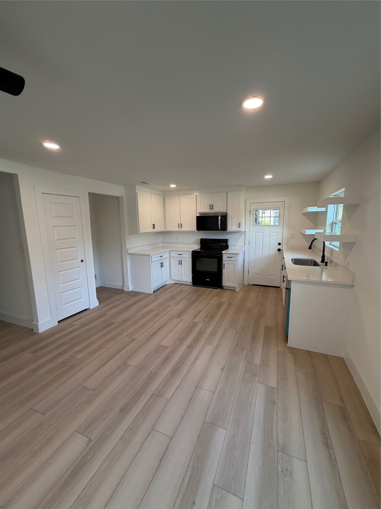 1410 Tanglewood Lane Garland TX 75042