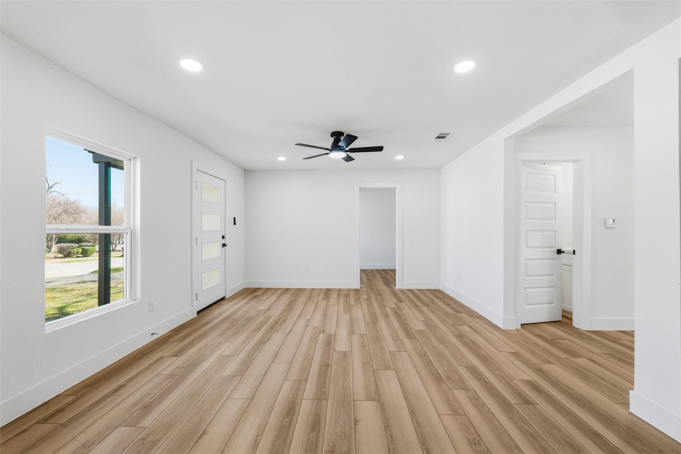 1410 Tanglewood Lane Garland TX 75042