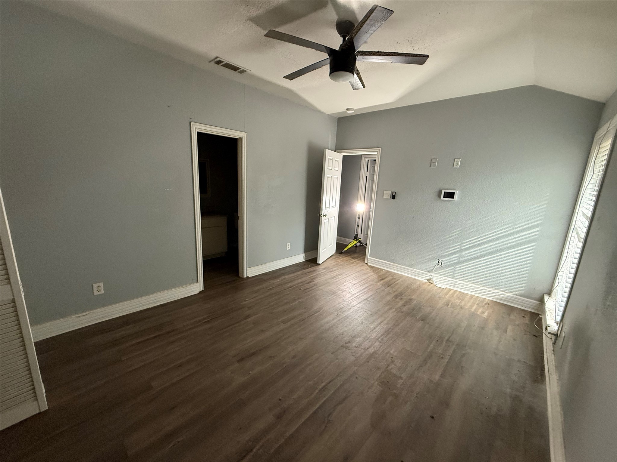2009 Apache Road Quinlan TX 75474