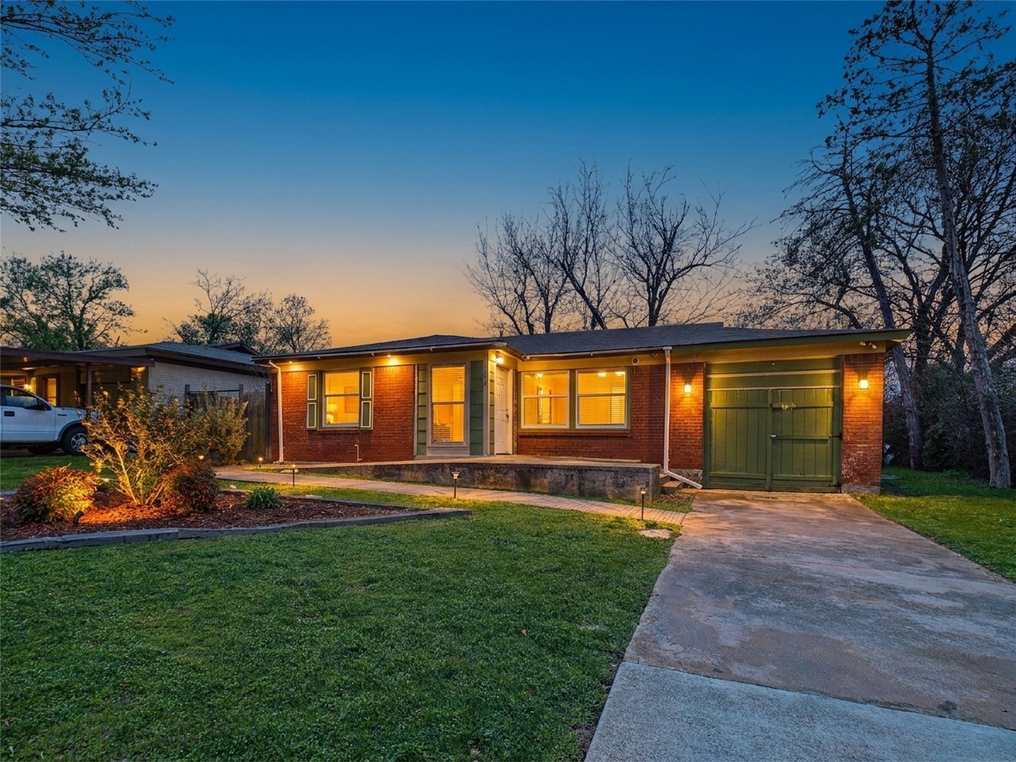 500 Crandle Drive White Settlement TX 76108