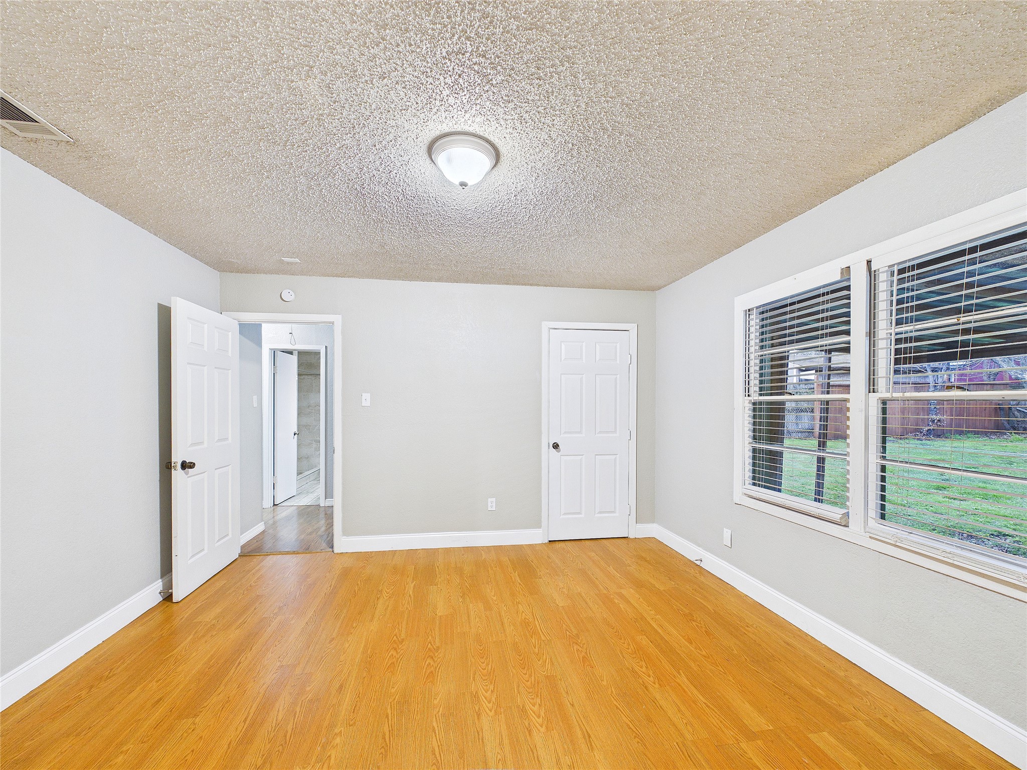 500 Crandle Drive White Settlement TX 76108
