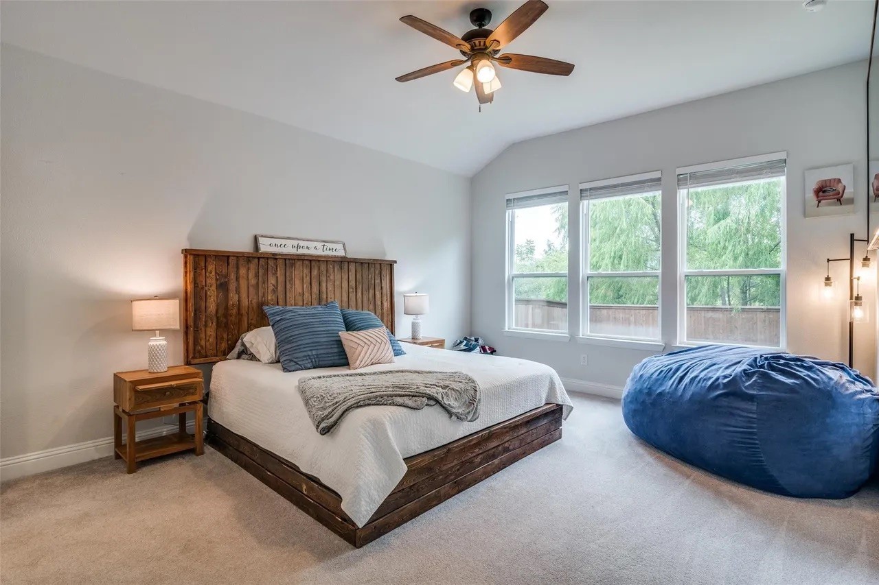 8221 Hampton Drive Rowlett TX 75089