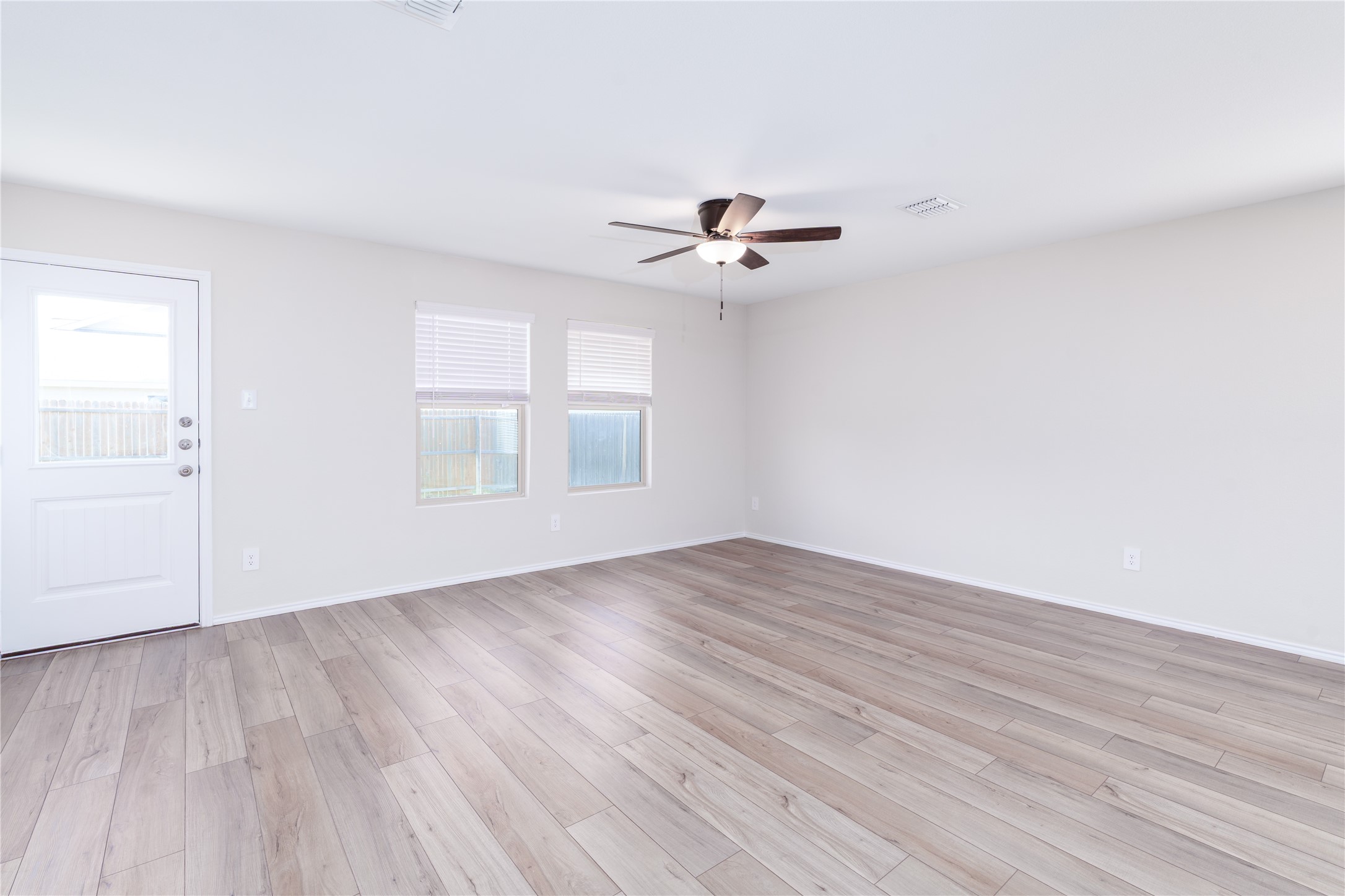320 Red Rock Trail Fort Worth TX 76052