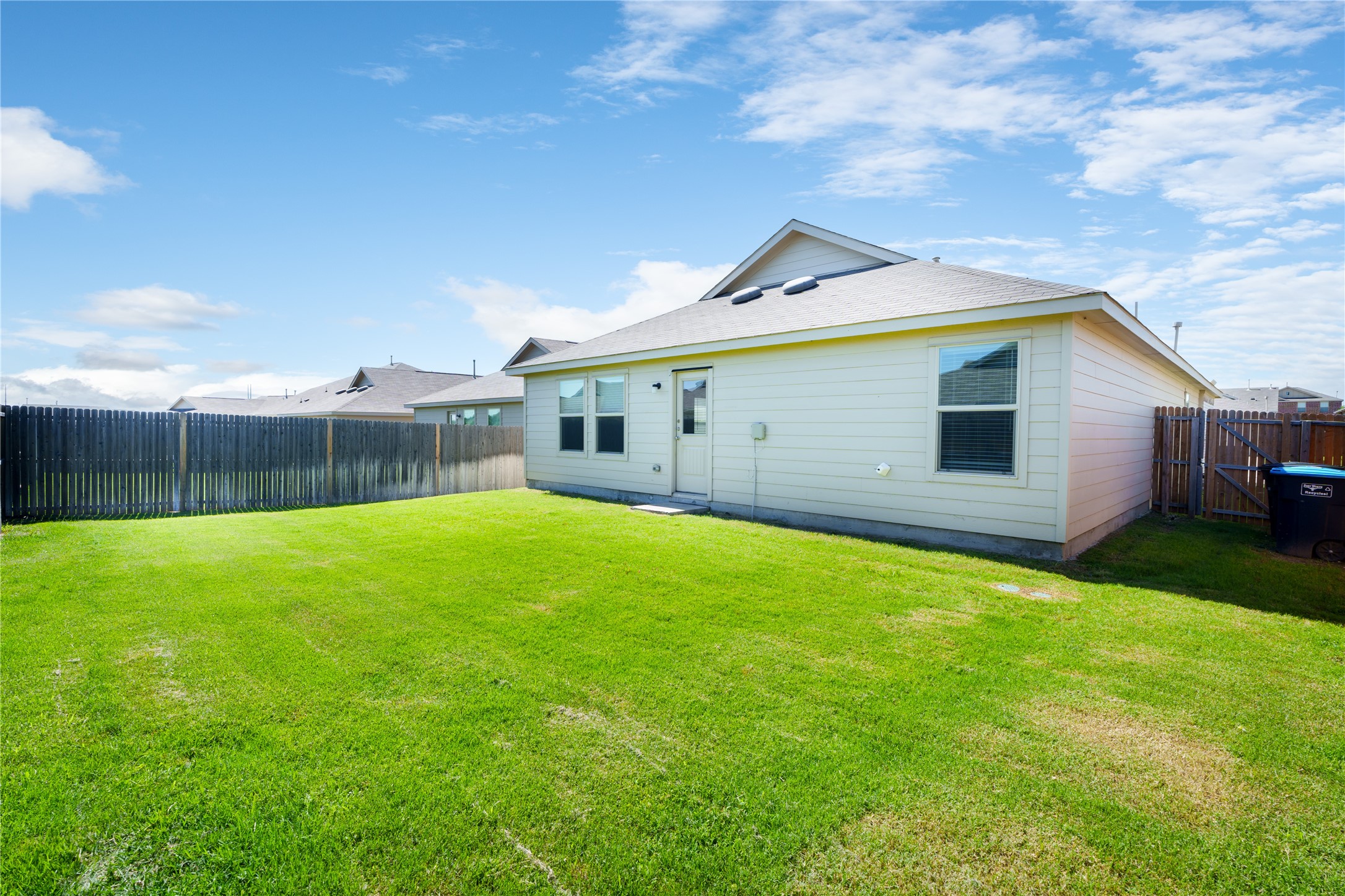 320 Red Rock Trail Fort Worth TX 76052