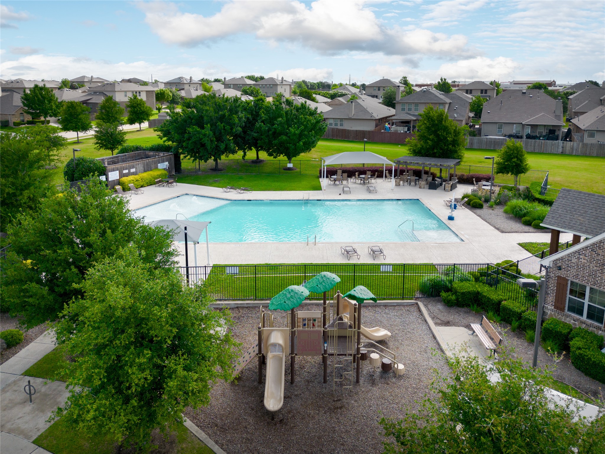320 Red Rock Trail Fort Worth TX 76052