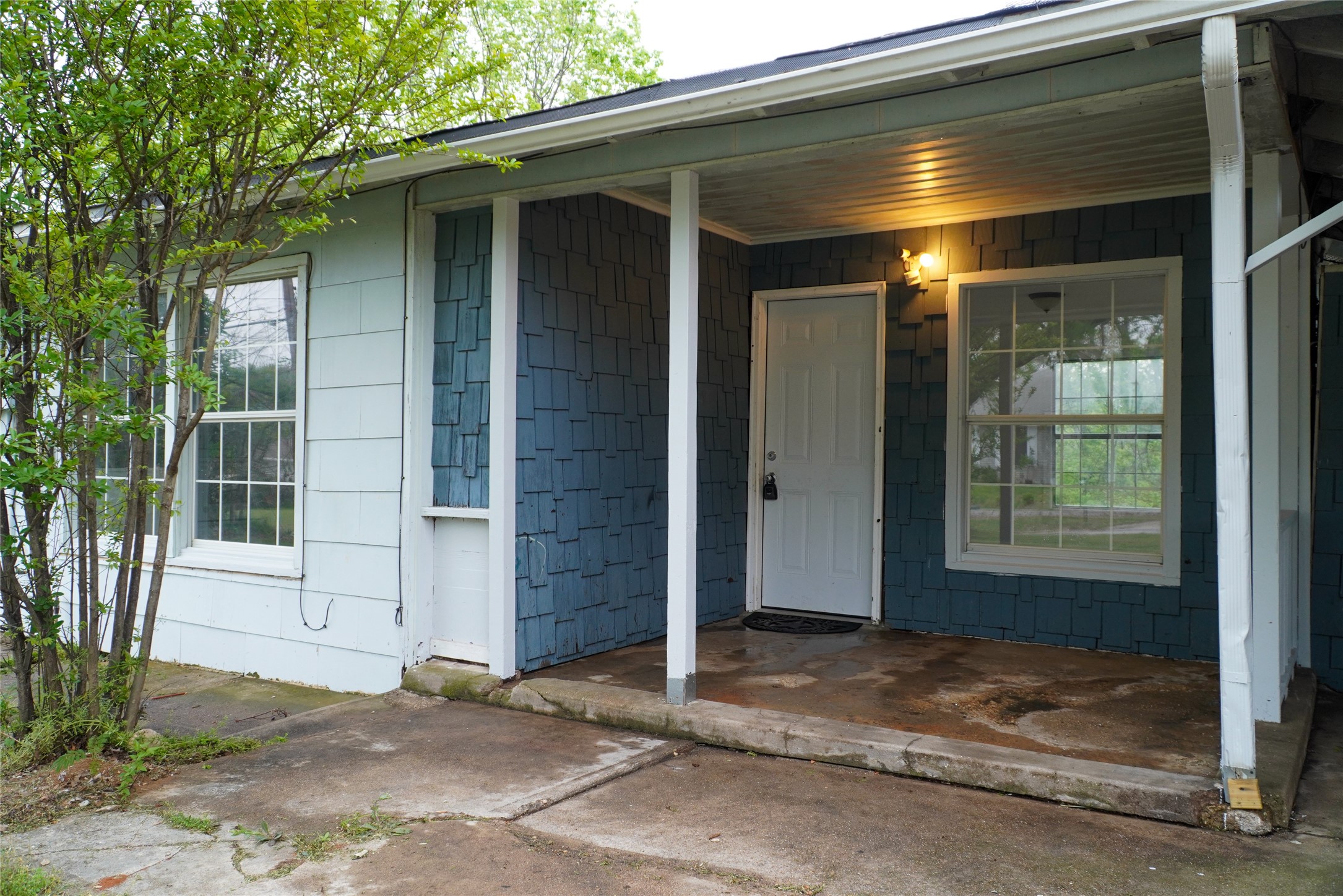 403 N Fairview Street Keene TX 76059