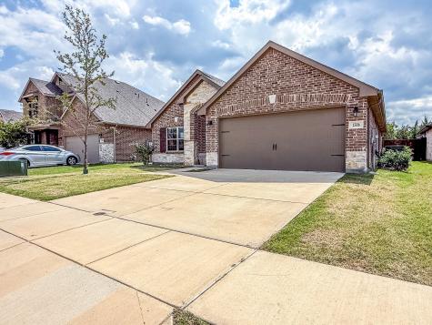 1506 Fairweather Way Forney TX 75126