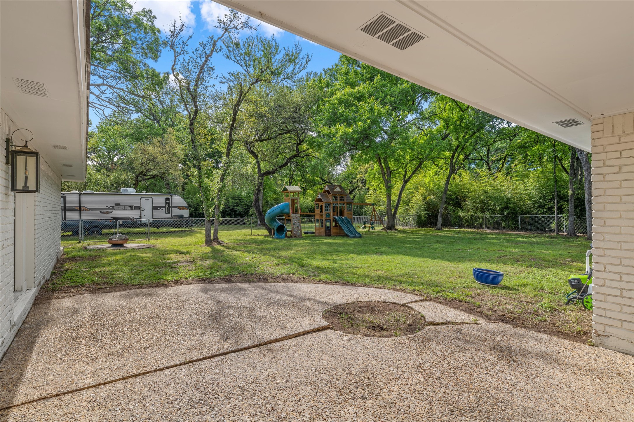 7718 N River Crossing Waco TX 76633