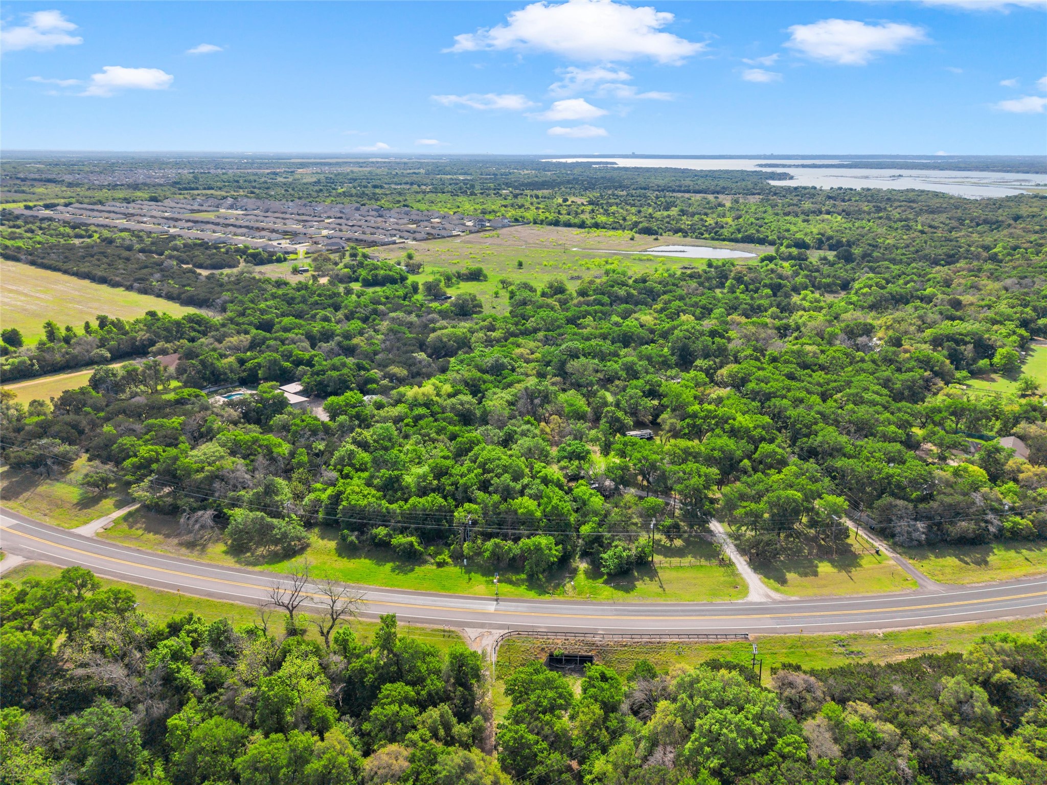 7718 N River Crossing Waco TX 76633