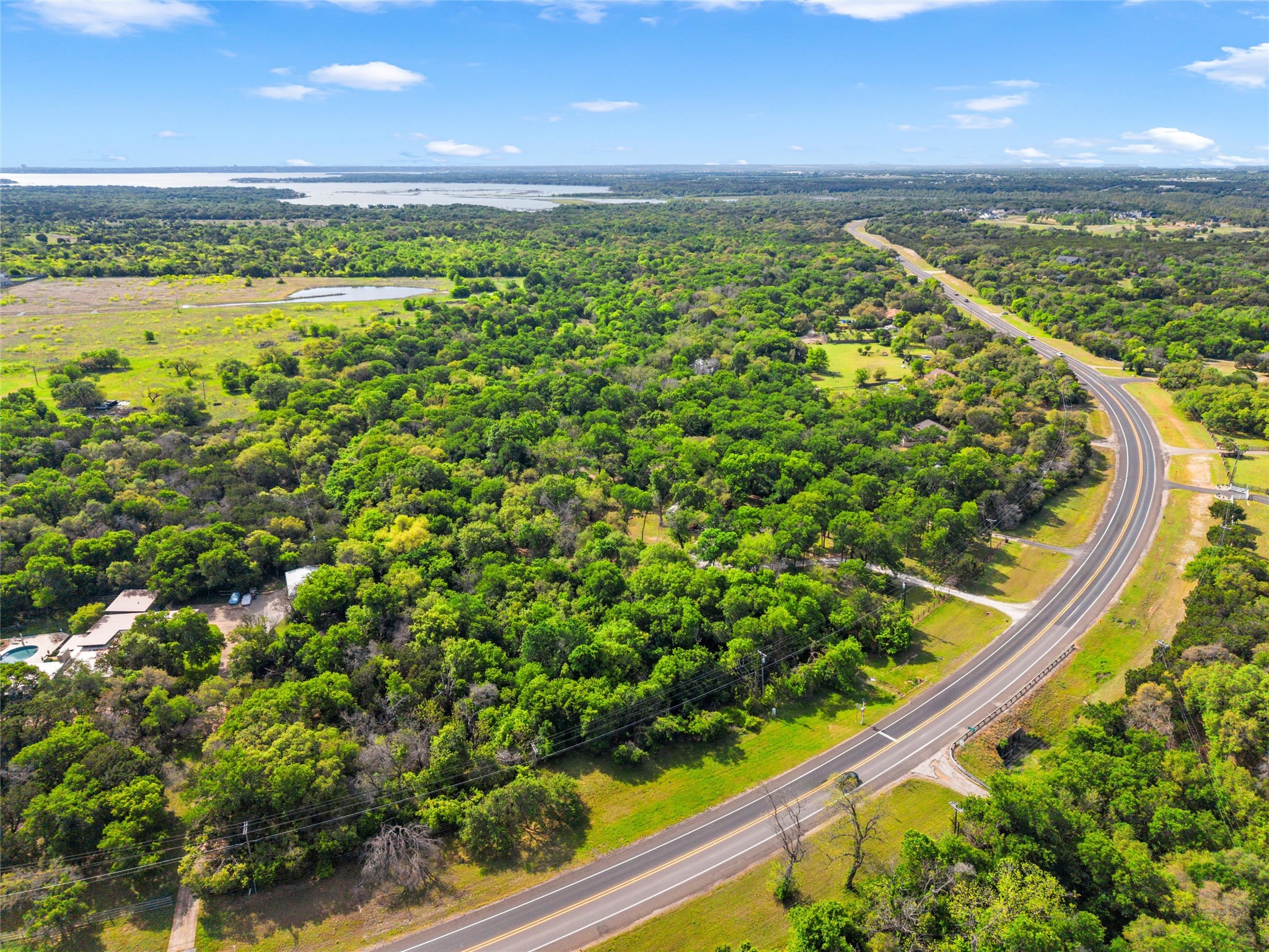 7718 N River Crossing Waco TX 76633