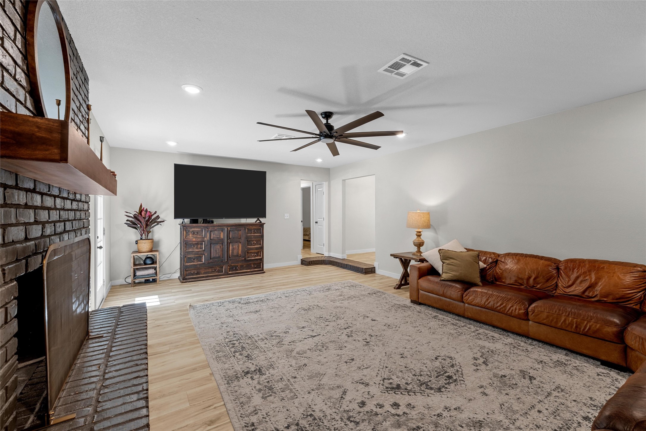 7718 N River Crossing Waco TX 76633