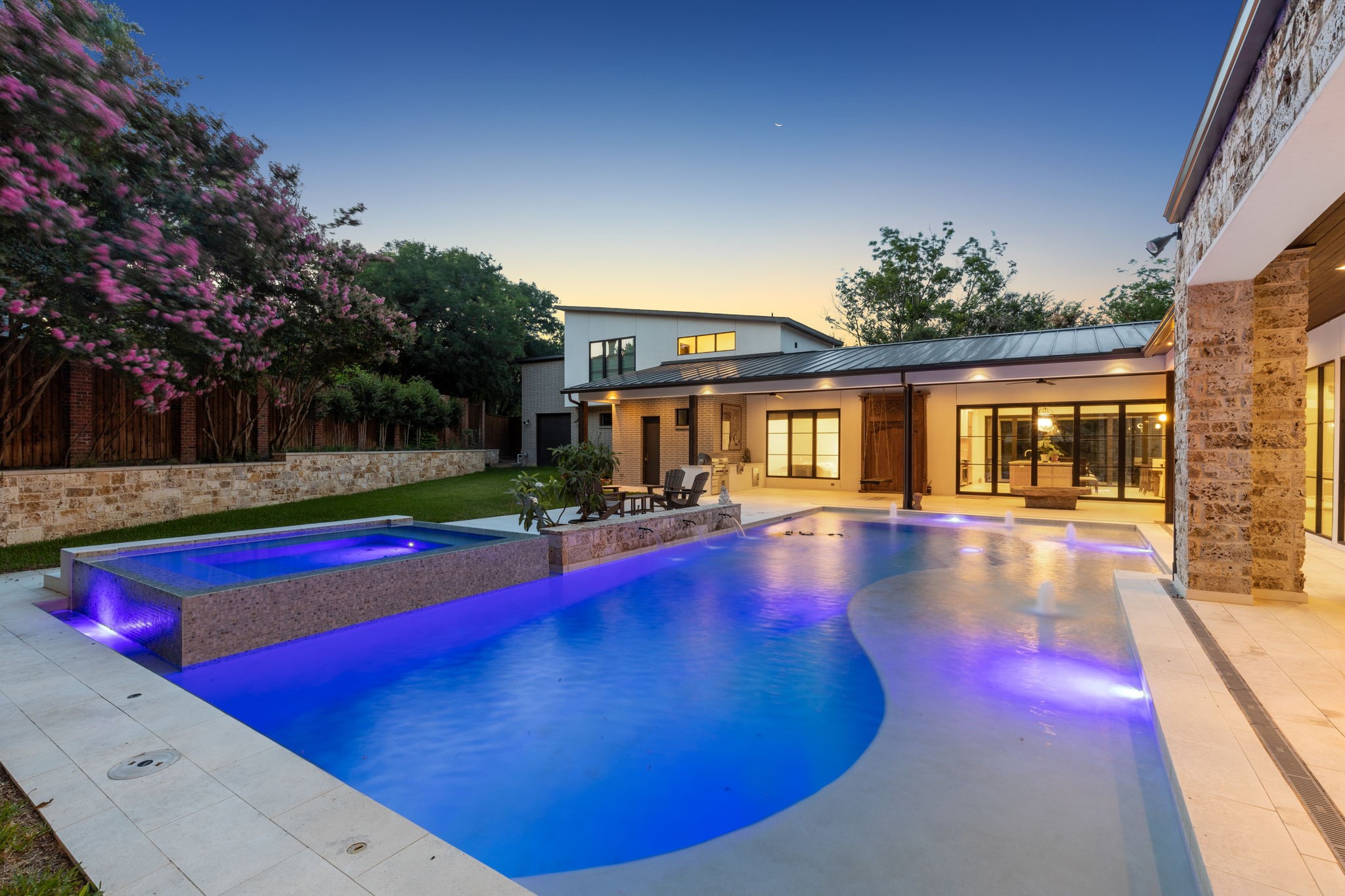 13919 Hughes Lane Dallas TX 75240