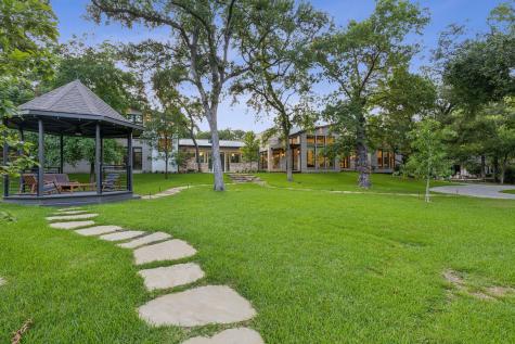13919 Hughes Lane Dallas TX 75240