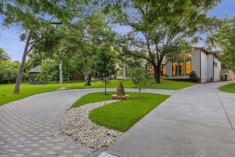 13919 Hughes Lane Dallas TX 75240