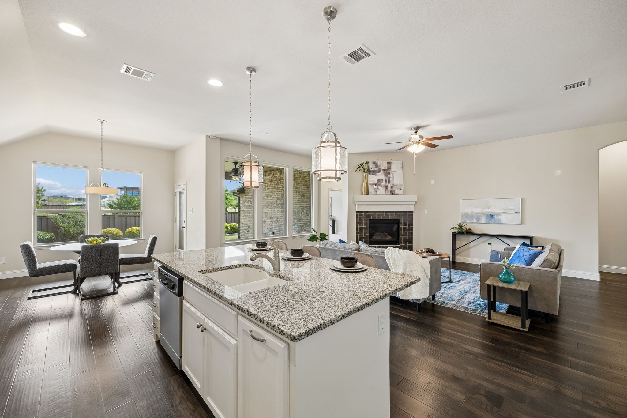 4424 Hazeltine Hills Drive Celina TX 75009