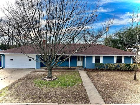 765 W Jefferson Street Van Alstyne TX 75495