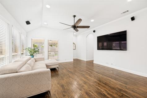 713 Marietta Lane Aubrey TX 76227