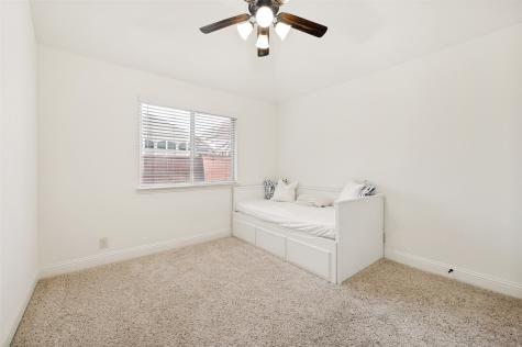 713 Marietta Lane Aubrey TX 76227