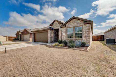 1116 Poinsettia Boulevard Denton TX 76209