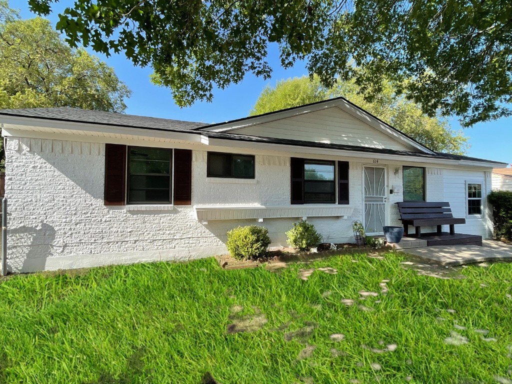 614 Sun Valley Drive Duncanville TX 75116