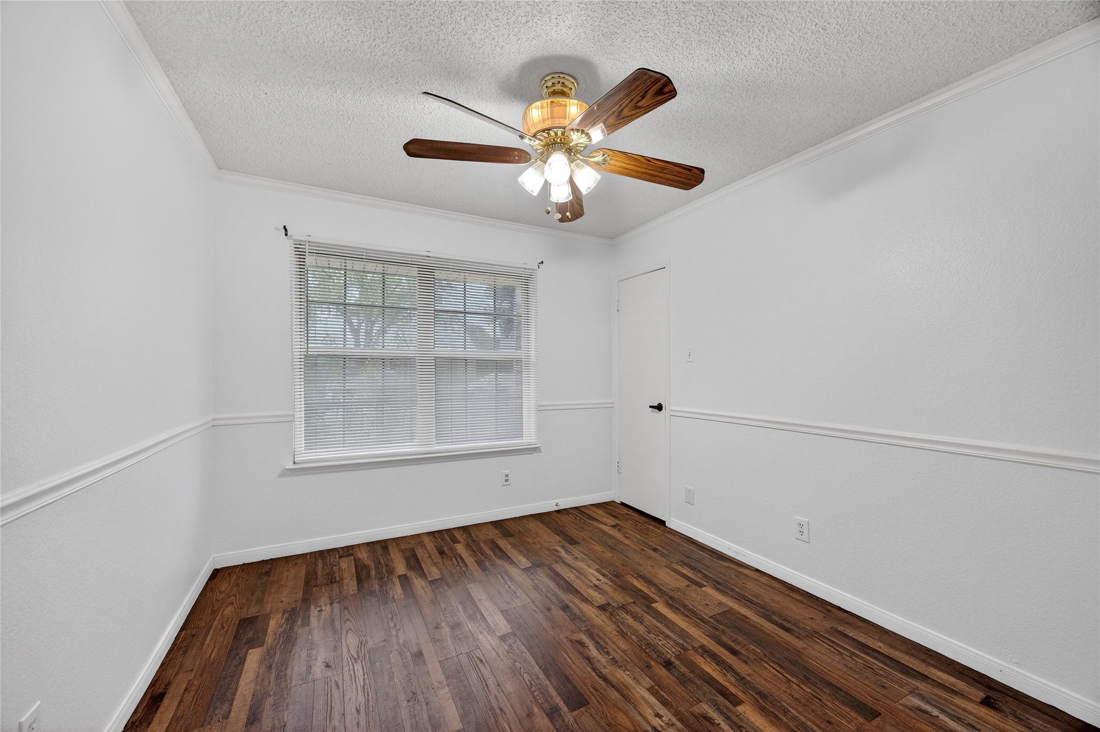 1517 Yorkshire Drive Mesquite TX 75149